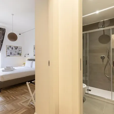 Hostly-puccini Luxury Home-near Colosseum & Trevi *