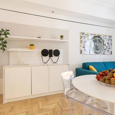 Hostly-puccini Luxury Home-near Colosseum & Trevi